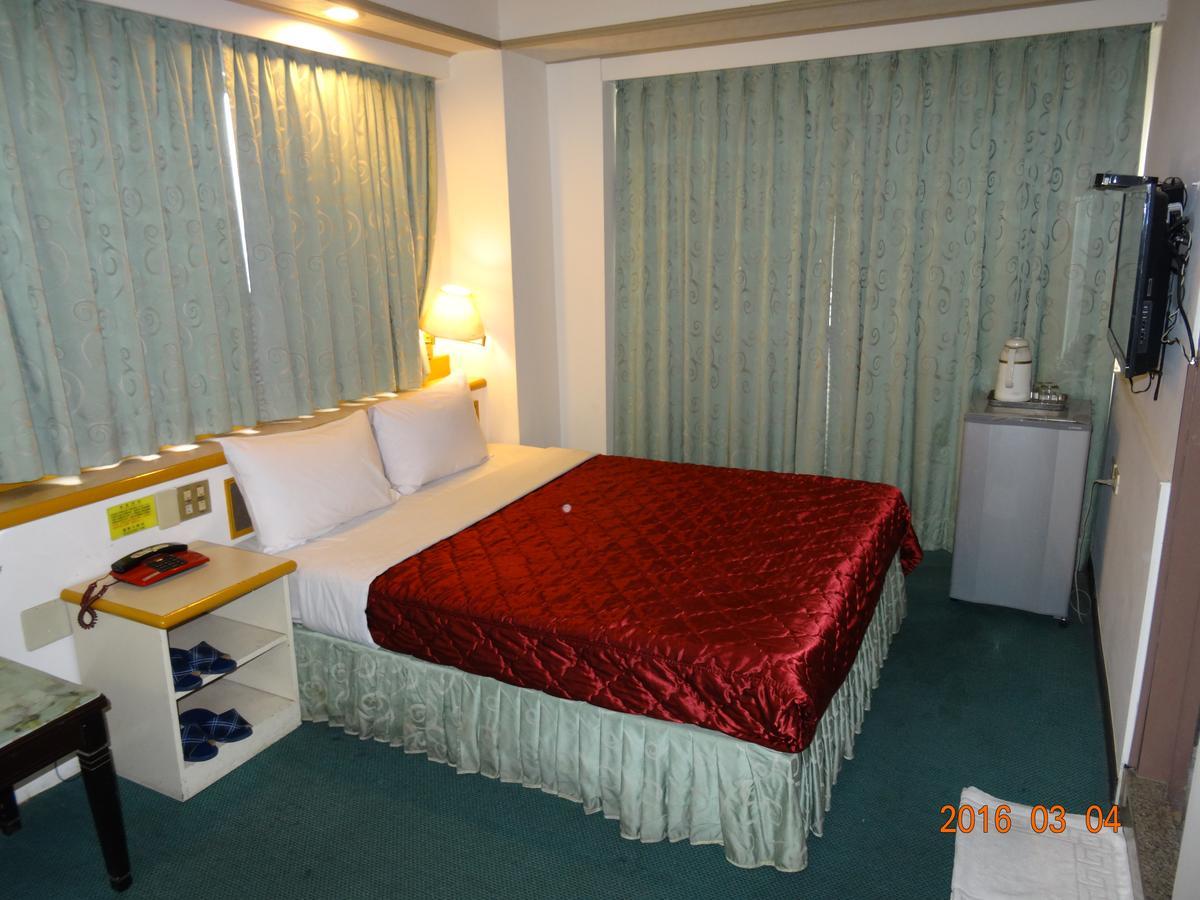 Jia Xin Hotel Chiayi Exterior foto