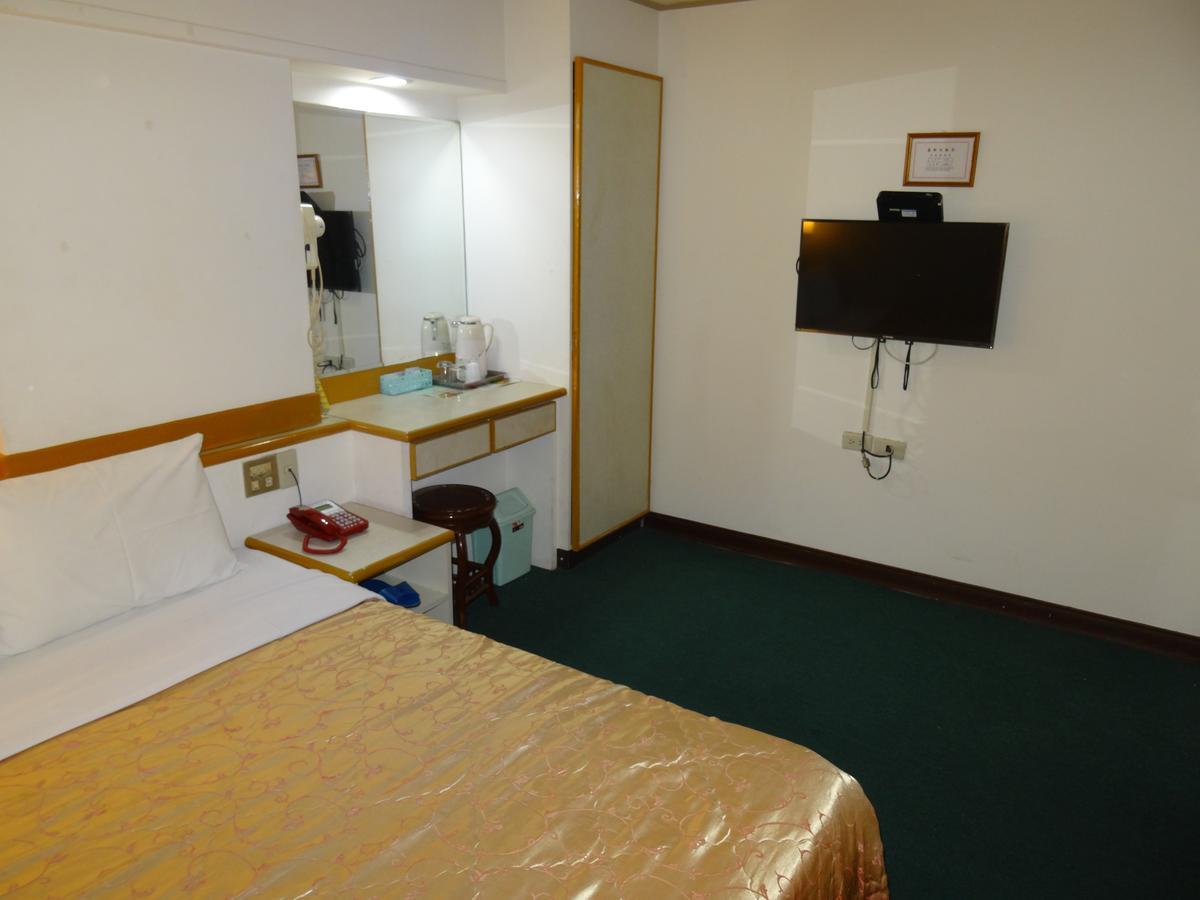 Jia Xin Hotel Chiayi Exterior foto
