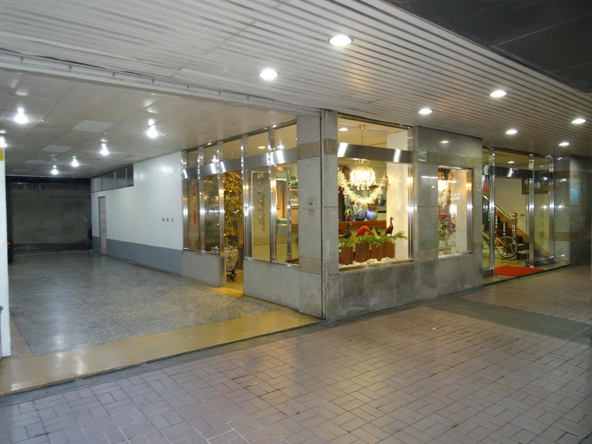 Jia Xin Hotel Chiayi Exterior foto