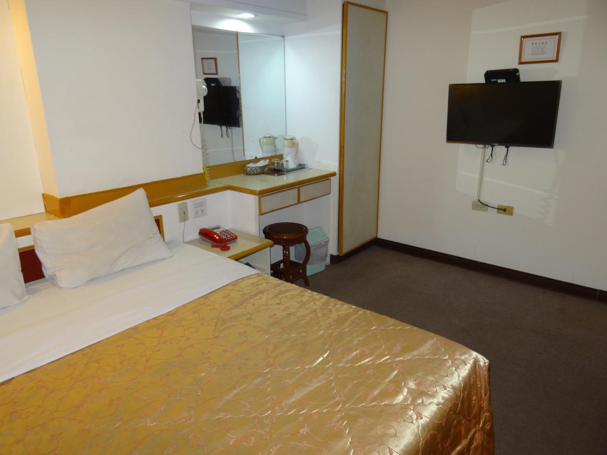 Jia Xin Hotel Chiayi Exterior foto