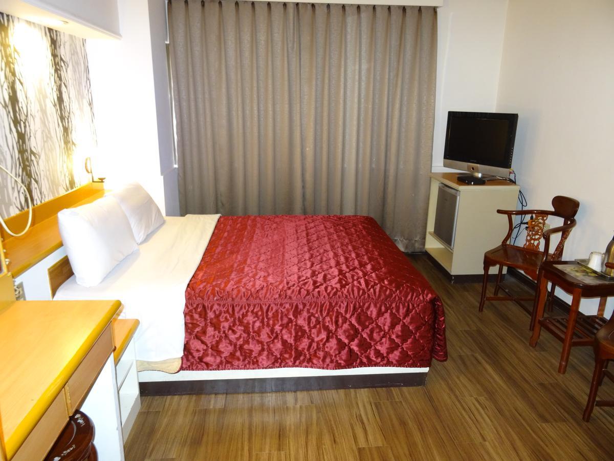 Jia Xin Hotel Chiayi Exterior foto