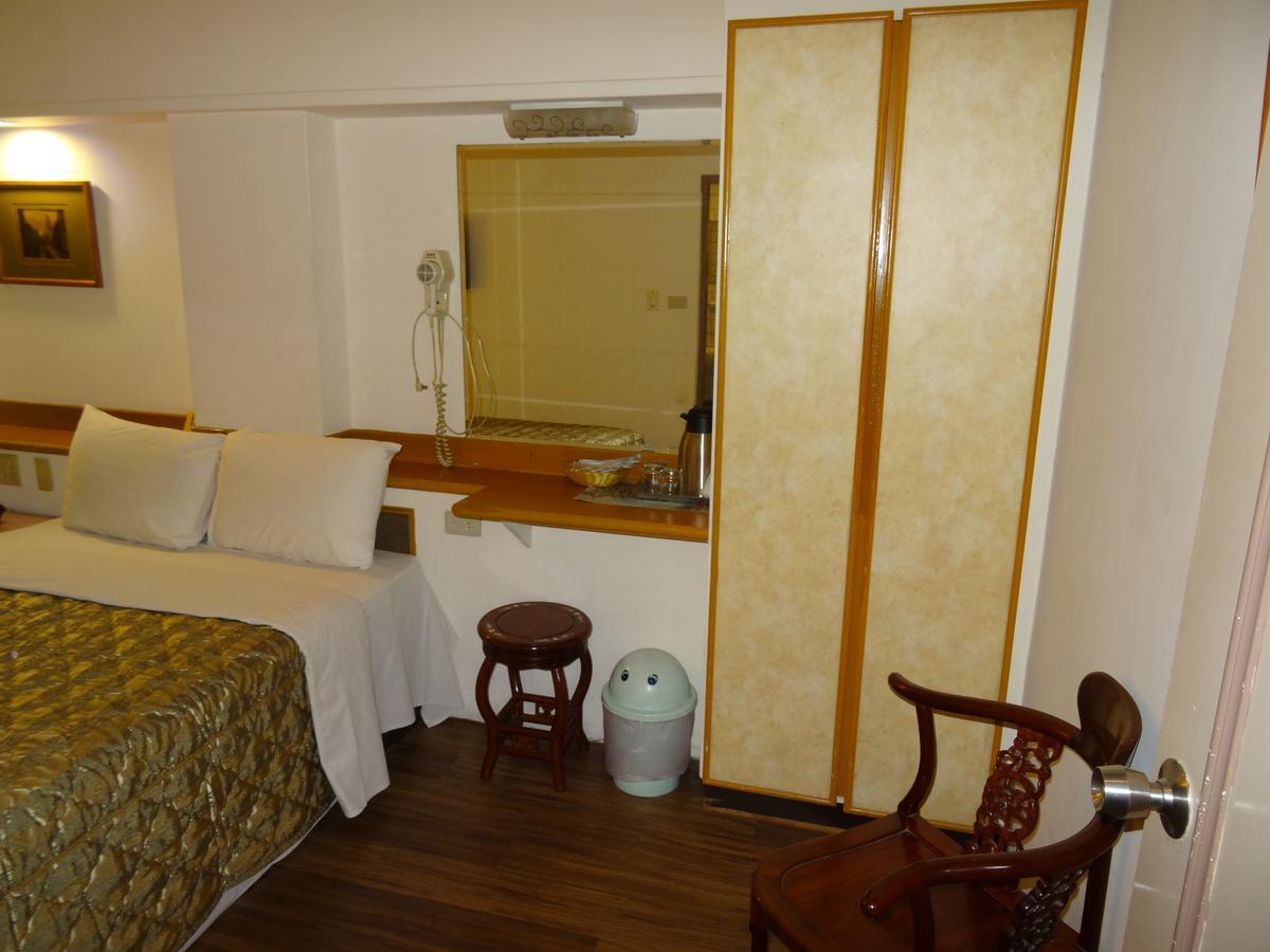 Jia Xin Hotel Chiayi Exterior foto